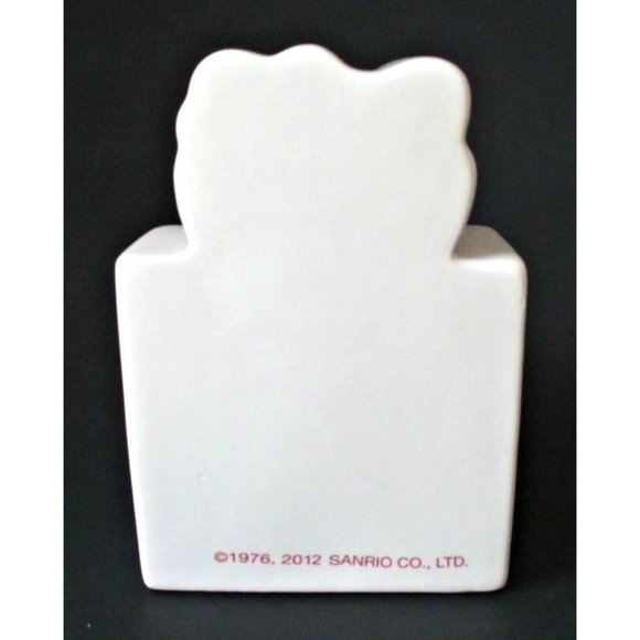 Sanrio Hello Kitty Bank 2012 - Picture 2 of 6